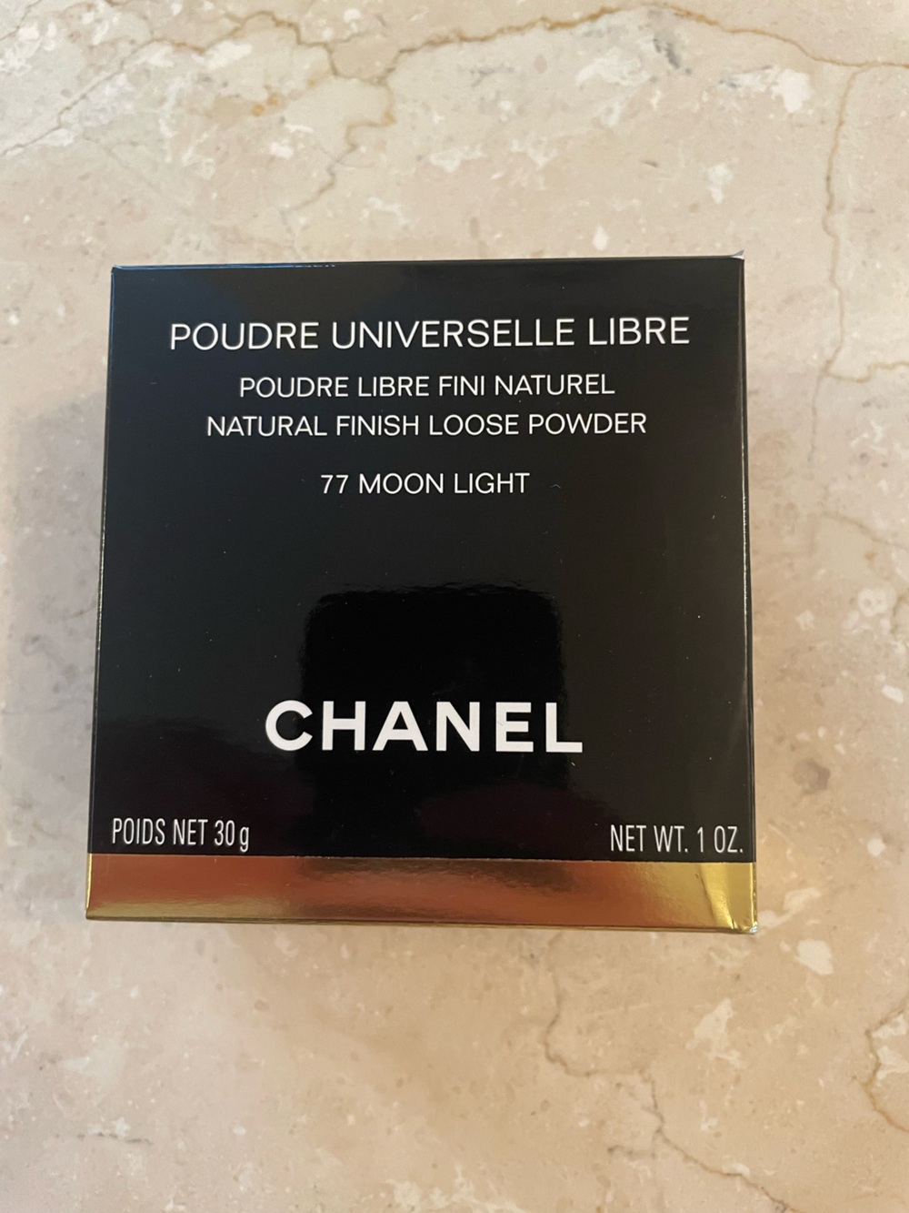 Chanel Poudre Universelle Libre 77 Moon Light - Black & Gold Box